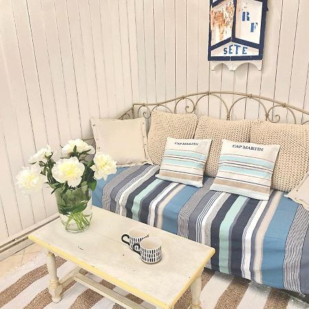 Maison & Table D Hotes Vigniamont Ξενοδοχείο Pézenas Εξωτερικό φωτογραφία