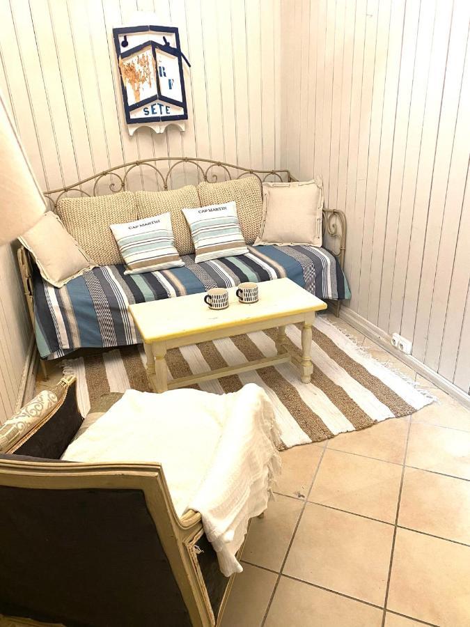 Maison & Table D Hotes Vigniamont Ξενοδοχείο Pézenas Εξωτερικό φωτογραφία