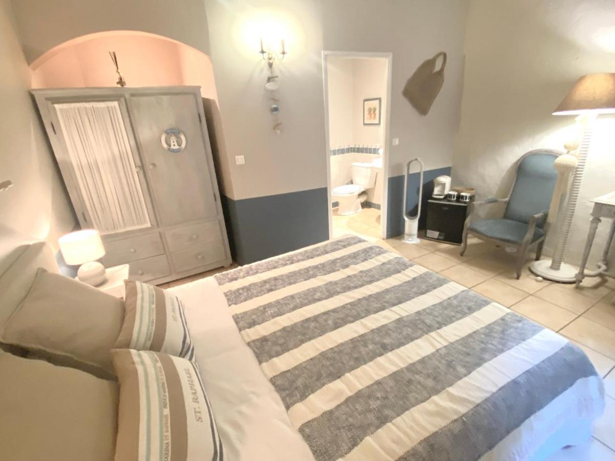 Maison & Table D Hotes Vigniamont Ξενοδοχείο Pézenas Εξωτερικό φωτογραφία