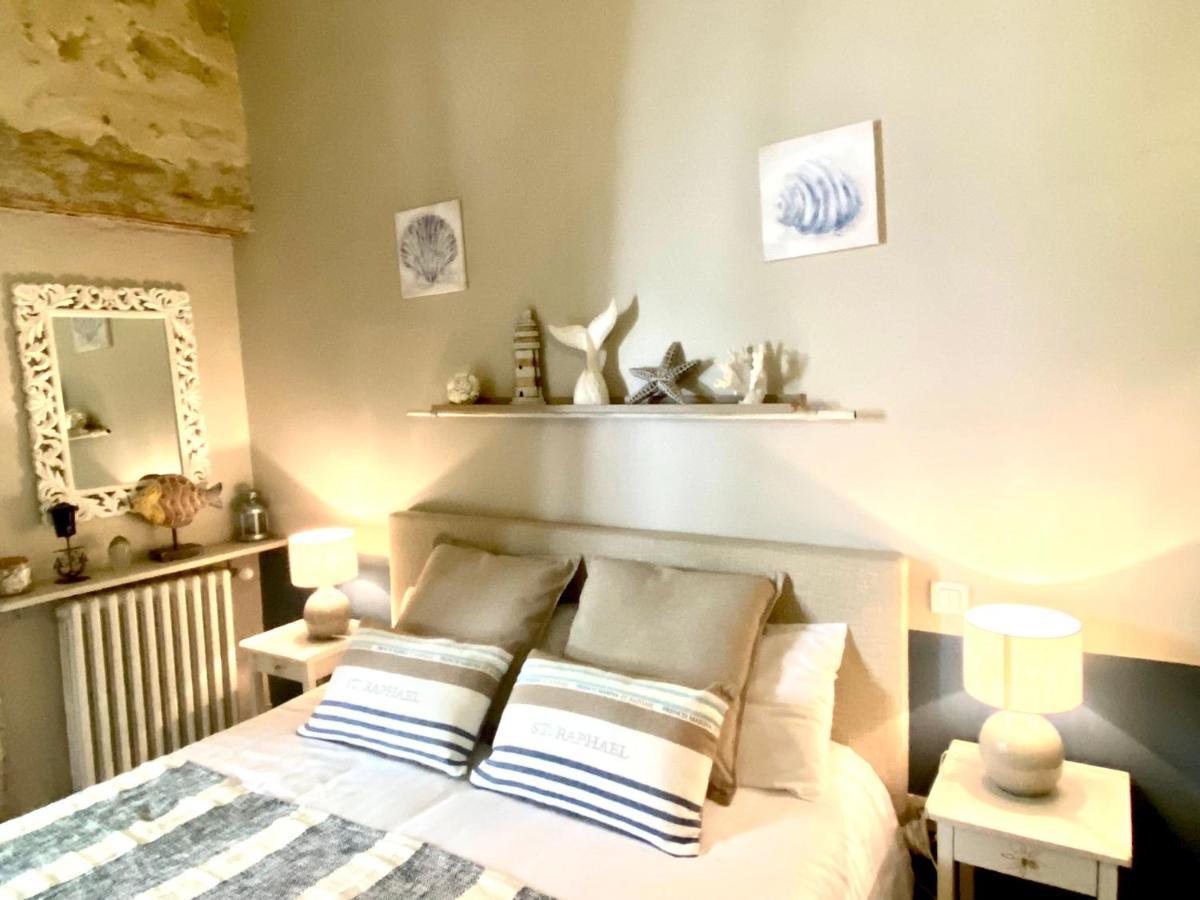 Maison & Table D Hotes Vigniamont Ξενοδοχείο Pézenas Εξωτερικό φωτογραφία