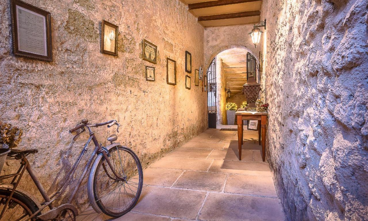 Maison & Table D Hotes Vigniamont Ξενοδοχείο Pézenas Εξωτερικό φωτογραφία