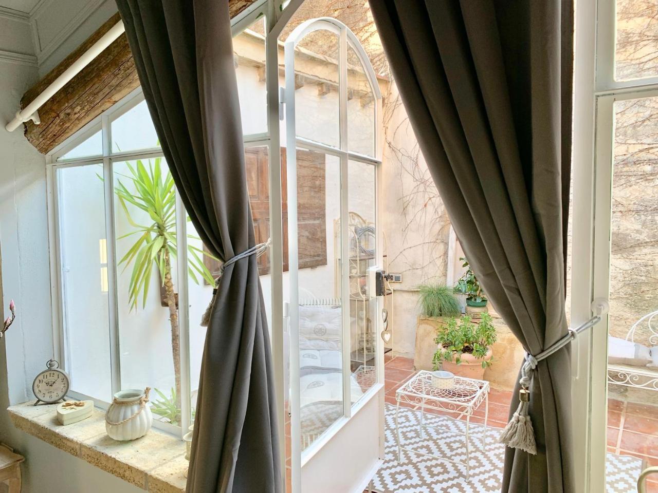 Maison & Table D Hotes Vigniamont Ξενοδοχείο Pézenas Εξωτερικό φωτογραφία